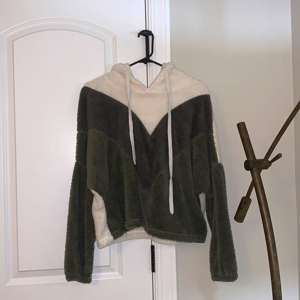 SHEIN Drawstring Hoody Teddy Sweatshirt